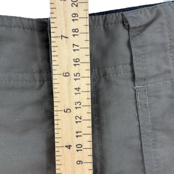 The North Face Shorts Olive Green Women’s Size 4 - Picture 6 of 10